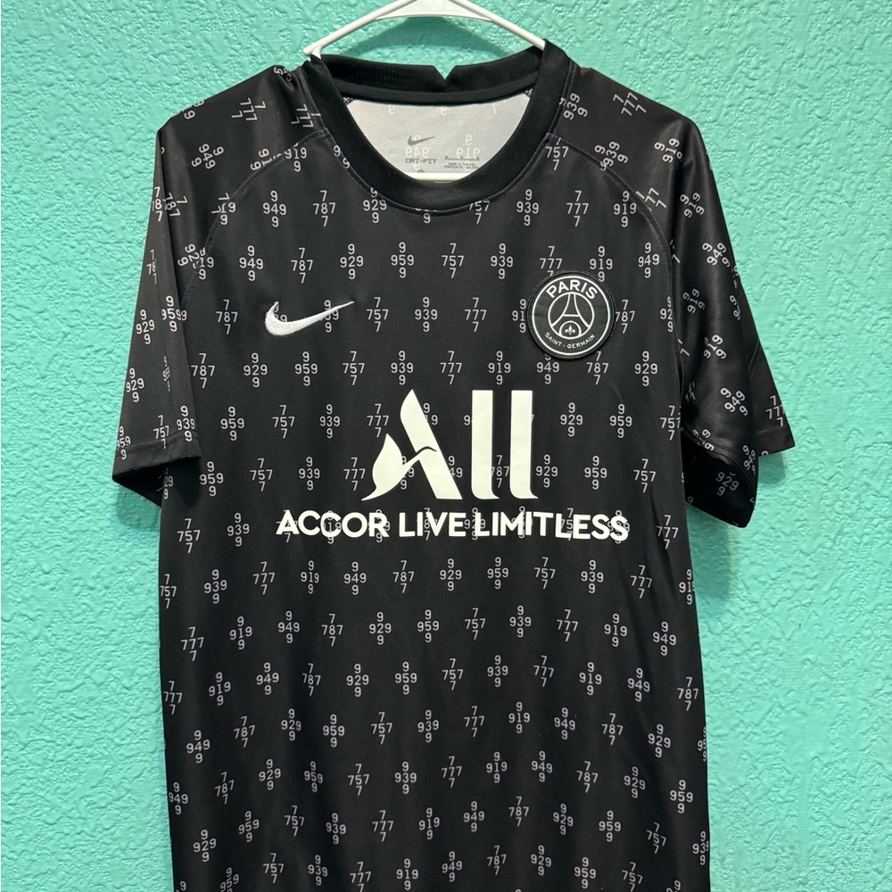 Paris Saint Germain training jersey PSG